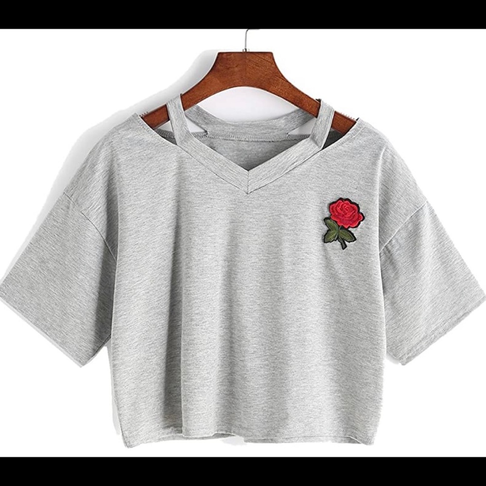 New SS Crop top, rose lft front, peek-a-boo collar